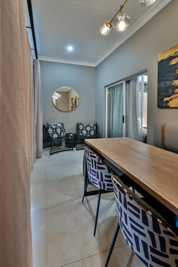 Summer Palace Guesthouse Bloemfontein Esterno foto